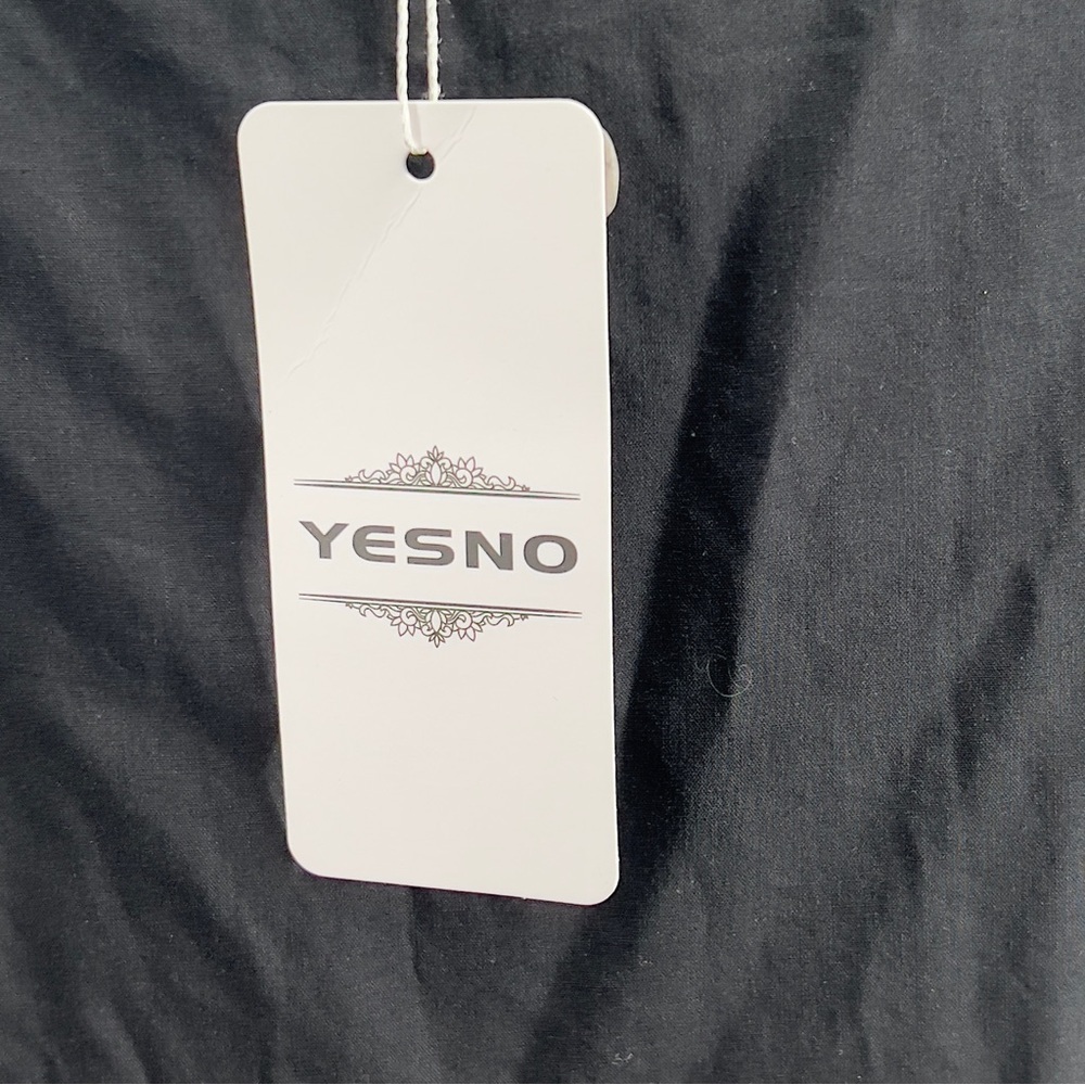 YESNO Black Crew Neck Short Sleeve Loose Tiered Pull Over Maxi Dress - Picture 8 of 10